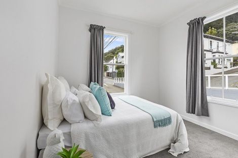 Photo of property in 18 Newman Terrace, Thorndon, Wellington, 6011