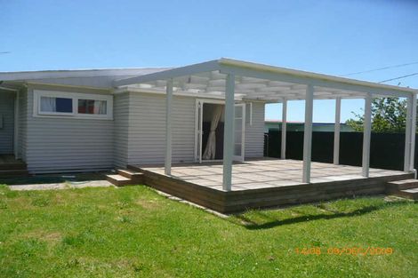 Photo of property in 74 Forest Hill Road, Henderson, Auckland, 0612