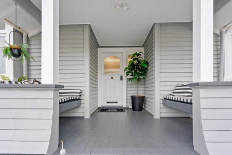 Photo of property in 16 Zealandia Street, Kensington, Whangarei, 0112