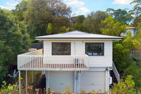 Photo of property in 2/31 Rangeview Road, Sunnyvale, Auckland, 0612