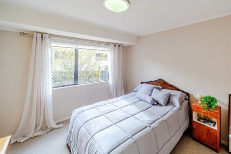 Photo of property in 11 Abbot Avenue, Waipawa, 4210