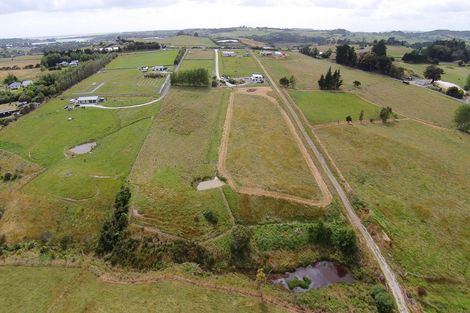 Photo of property in 72 Devich Road, Mangawhai, Wellsford, 0975