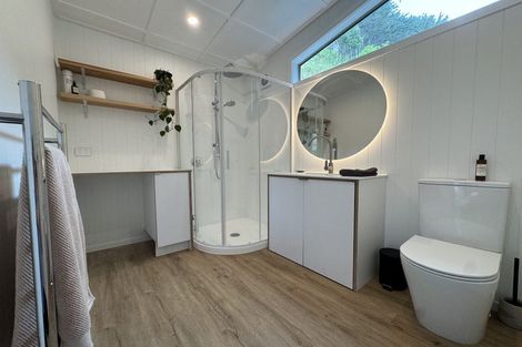 Photo of property in 977 Makara Road, Makara Beach, Karori, 6972