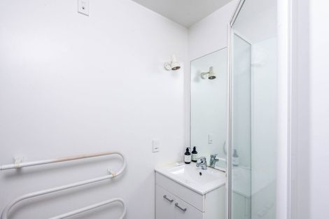 Photo of property in Terrace Garden Apartments, 12b/120 The Terrace, Wellington Central, Wellington, 6011