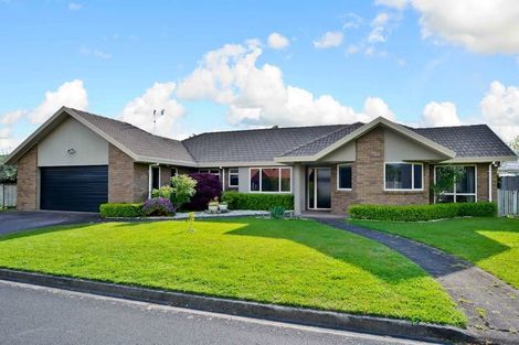 Photo of property in 18 Halcione Close, Flagstaff, Hamilton, 3210