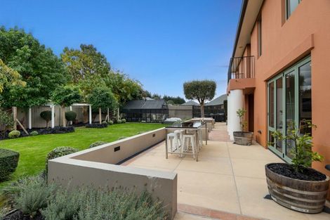 Photo of property in 16 Ridgewood Place, Shirley, Christchurch, 8061