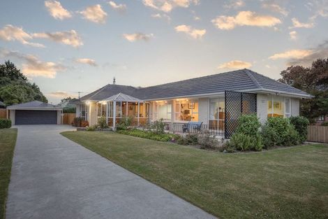 Photo of property in 27 Hammersley Avenue, Shirley, Christchurch, 8013