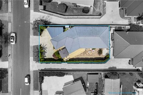 Photo of property in 4 Hatton Road, Orewa, 0931