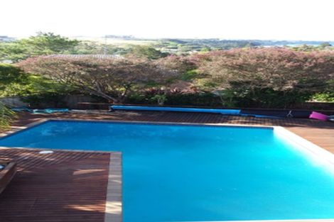 Photo of property in 1/16 Willis Street, Torbay, Auckland, 0630