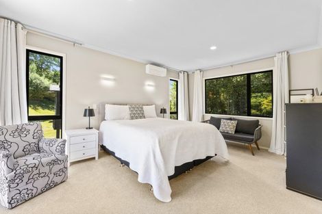 Photo of property in 208 Mapara Road, Acacia Bay, Taupo, 3385