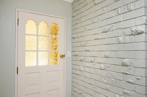 Photo of property in 12a Cecil Place, Cloverlea, Palmerston North, 4412