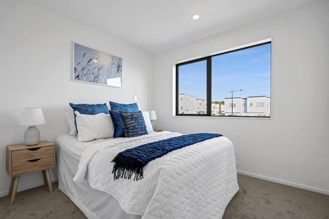 Photo of property in 9a Putiputi Way, Papakura, 2110