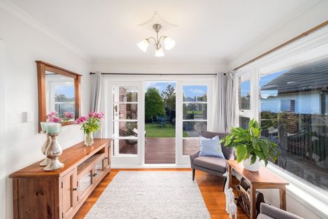 Photo of property in 21 Springbank Street, Bryndwr, Christchurch, 8053