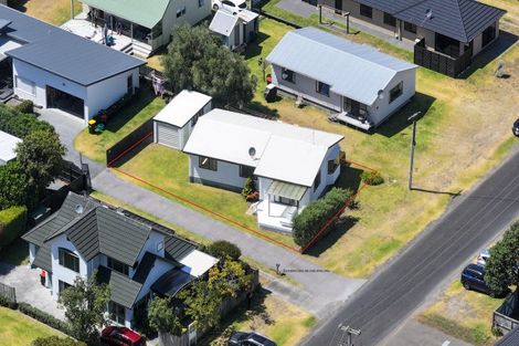 Photo of property in 312a Given Avenue, Whangamata, 3620