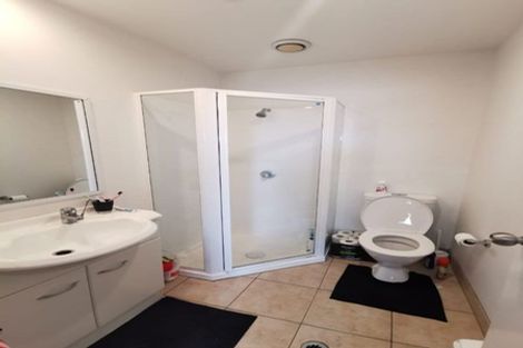 Photo of property in 5d/10 Crown Lynn Place, New Lynn, Auckland, 0600