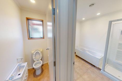 Photo of property in 34 Kilkenny Place, Fitzherbert, Palmerston North, 4410