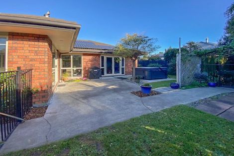 Photo of property in 7 Church Street, Oxford, 7430