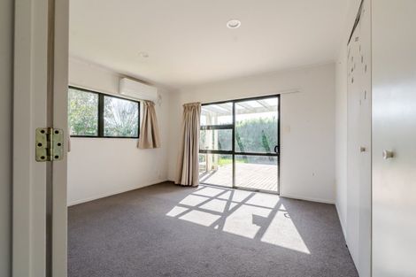 Photo of property in 7 Edgewater Grove, Whakatane, 3120