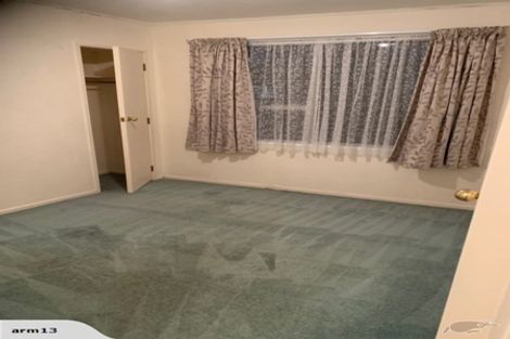 Photo of property in 1/34 Darren Crescent, Half Moon Bay, Auckland, 2012