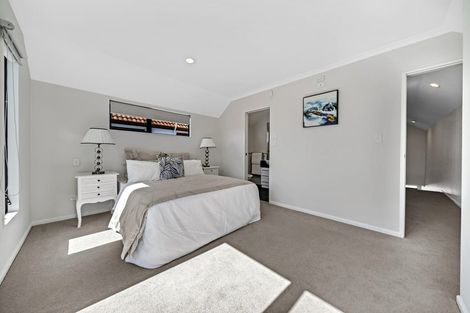 Photo of property in 2/27 Kellaway Drive, East Tamaki, Auckland, 2013