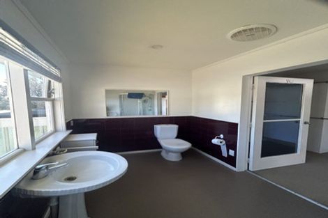 Photo of property in 2 Foyle Street, Island Bay, Wellington, 6023