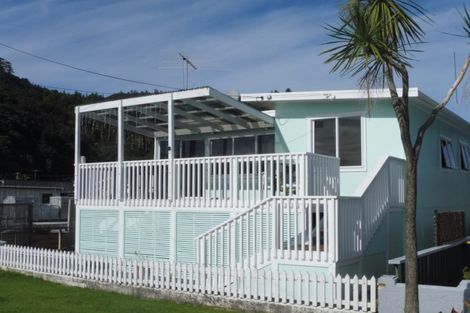 Photo of property in 11 Tatahi Street, Te Puru, Thames, 3575