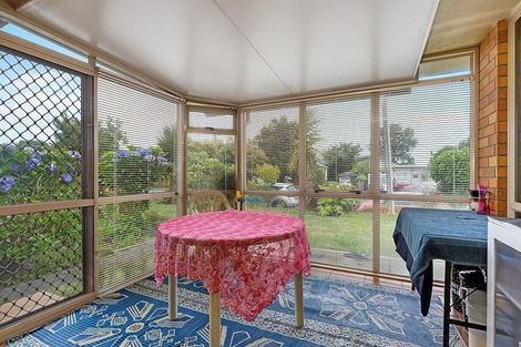 Photo of property in 2 Mews Place, Forest Lake, Hamilton, 3200