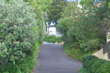 Photo of property in 1/39 Aotearoa Terrace, Murrays Bay, Auckland, 0630