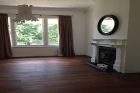 Photo of property in 150 Victoria Street, Cambridge, 3434