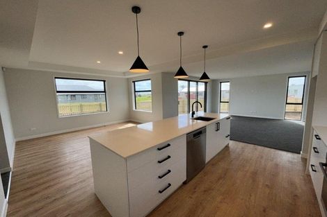 Photo of property in 41 Pasture Way, Papamoa, 3118