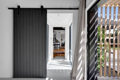 Photo of property in 218 Thornton Road, Cambridge, 3434