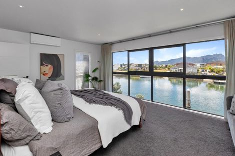 Photo of property in 25 Waitemata Drive, One Tree Point, 0118