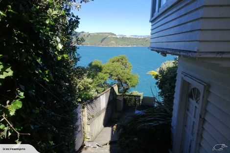 Photo of property in 196 Evans Bay Parade, Roseneath, Wellington, 6021