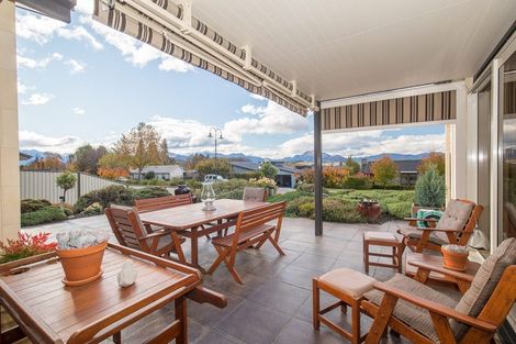Photo of property in 22 Old Station Avenue, Wanaka, 9305