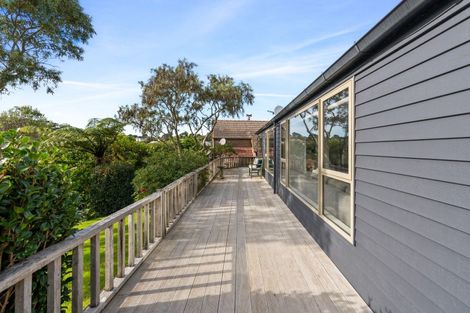 Photo of property in 7 Woodford Way, Crofton Downs, Wellington, 6035