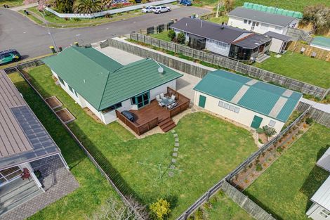 Photo of property in 17 Mansfield Road, Owhata, Rotorua, 3010