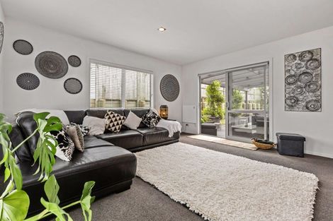 Photo of property in 6 Puka Place, Raglan, 3225