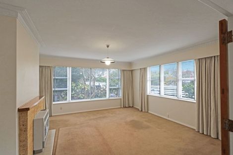 Photo of property in 10 Fry Street, Boulcott, Lower Hutt, 5010