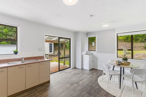 Photo of property in 52 Ruahine Street, Paraparaumu, 5032