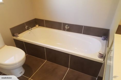 Photo of property in 2/12 Mcmanaway Grove, Stokes Valley, Lower Hutt, 5019