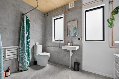 Photo of property in 1535a Teviot Road, Millers Flat, Roxburgh, 9572