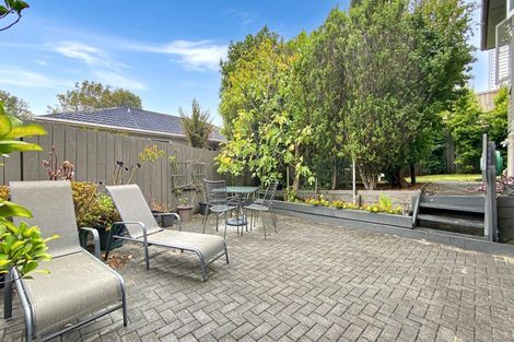 Photo of property in 86 Sylvan Crescent, Te Atatu South, Auckland, 0610