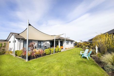 Photo of property in 18 Akaroa Road, Poraiti, Napier, 4112