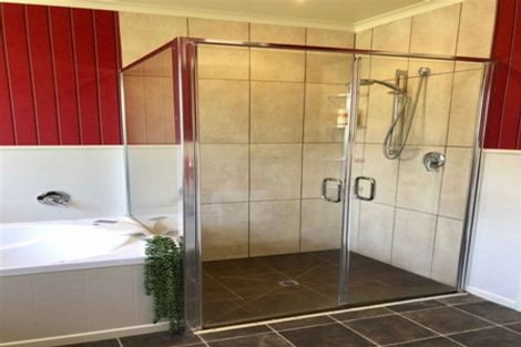 Photo of property in 127 Gladstone Terrace, Gladstone, Invercargill, 9810