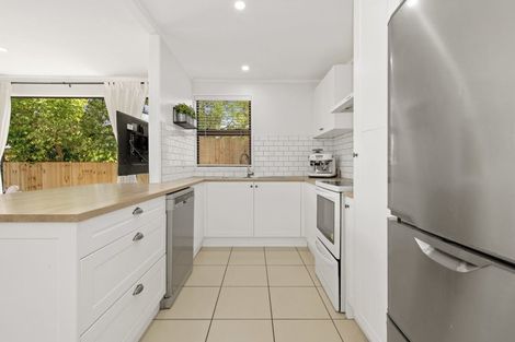 Photo of property in 45 Riverside Road, Orewa, 0931