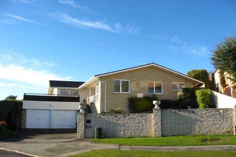 Photo of property in 1/32 Takahe Drive, Cashmere, Christchurch, 8022