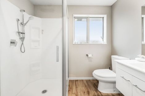 Photo of property in 100 Shillingford Boulevard, Rolleston, 7615