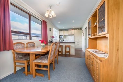 Photo of property in 70 California Drive, Totara Park, Upper Hutt, 5018