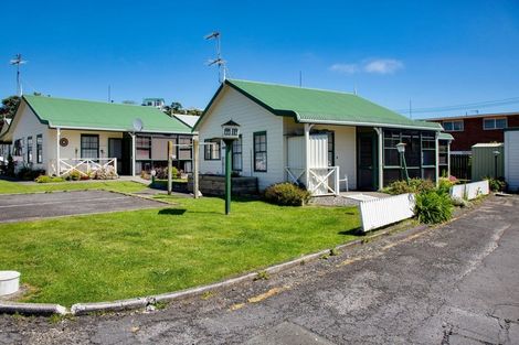 Photo of property in 10/70 Whiteley Street, Moturoa, New Plymouth, 4310