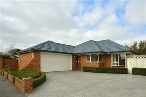 Photo of property in 145 Maidstone Road, Ilam, Christchurch, 8041